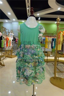 連云港卡莎夢露折扣童裝背帶褲尾貨工廠貨源解析