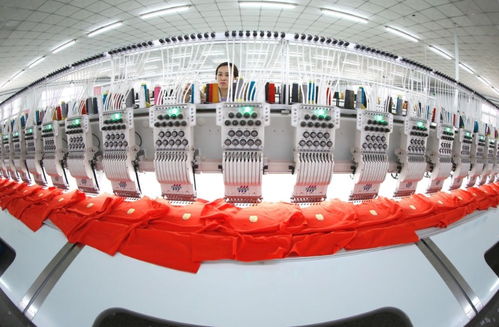 春日的中國 當(dāng)服裝遇見無限活力